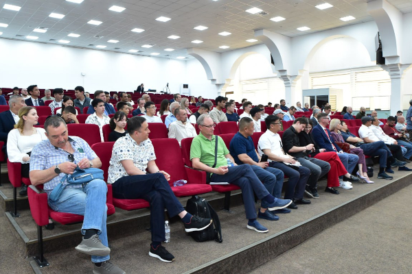 Развитие интеграции науки и производства.